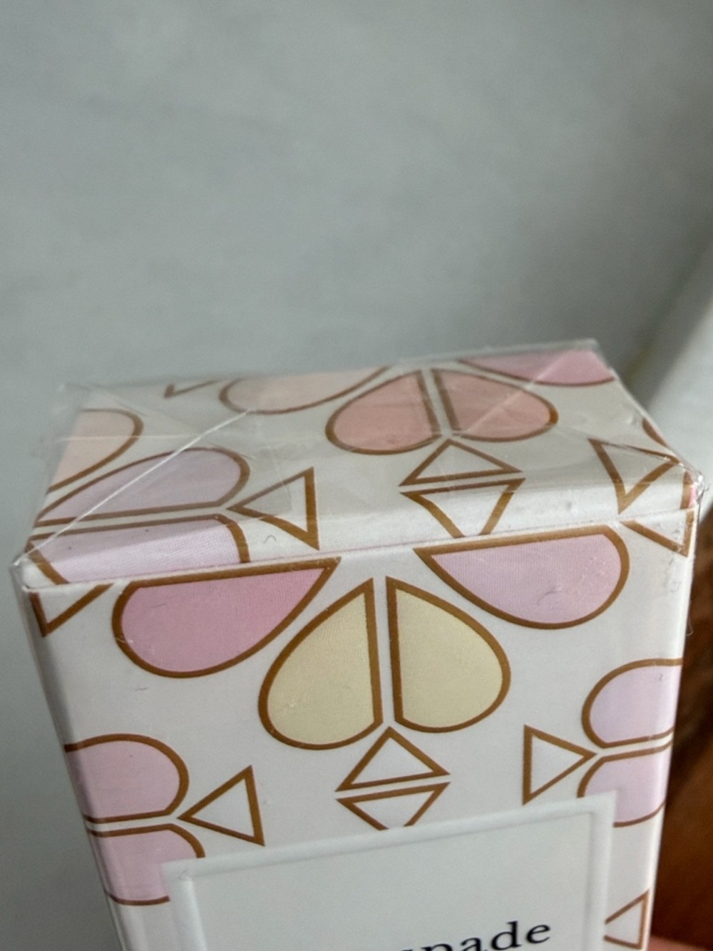 Kate Spade Bloom Travel Perfume - Picture 5 of 6